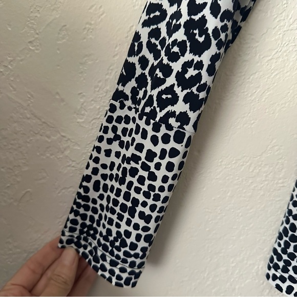 Stella McCartney Swim Shirt size S White Cheetah Print Spots 3/4 Zip - Picture 4 of 9